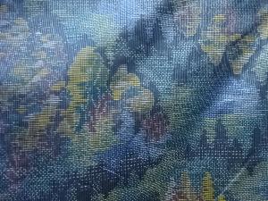 アンティーク　森林に風景模様織出し本場泥大島紬着物